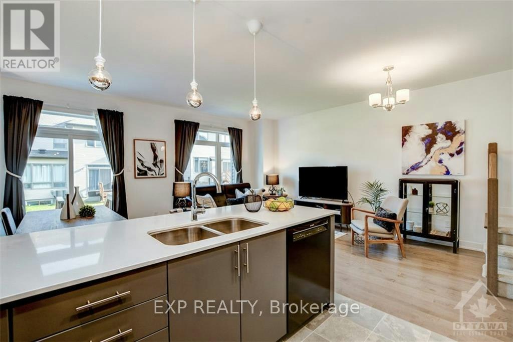 27 Brixton Way, Ottawa, ON, K2S 2P1 - 13