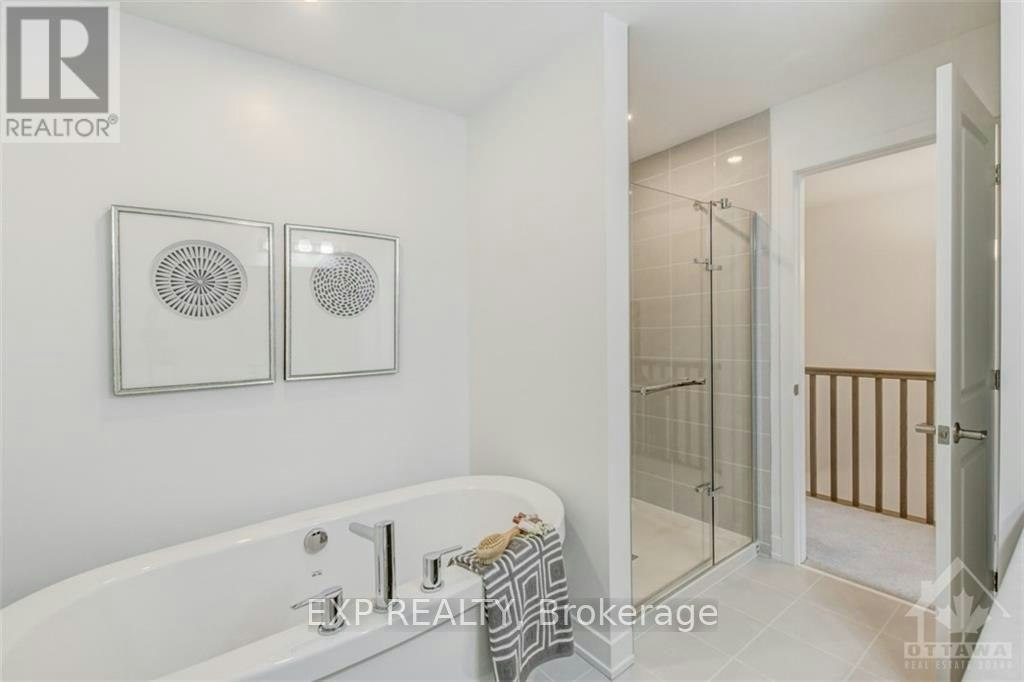 27 Brixton Way, Ottawa, ON, K2S 2P1 - 19