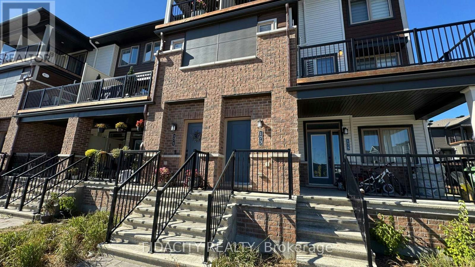 173 Anthracite Private, Ottawa, ON, K2J 7B4 - 2