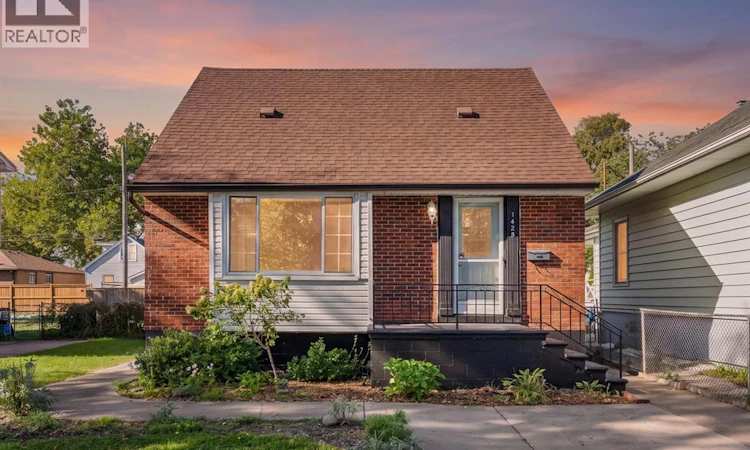 1425 Westcott