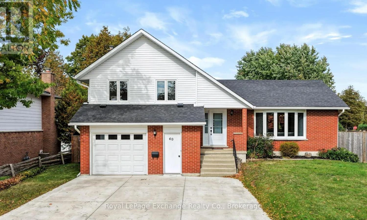 40 Golf Links Road