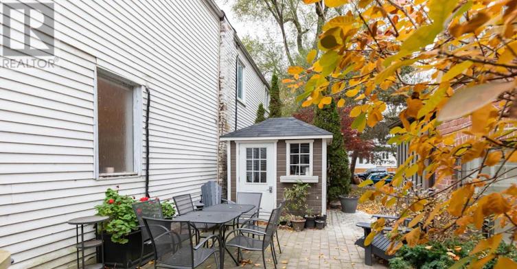 1A-38 Leuty Avenue, Toronto, ON, M4E 2R3 - 22