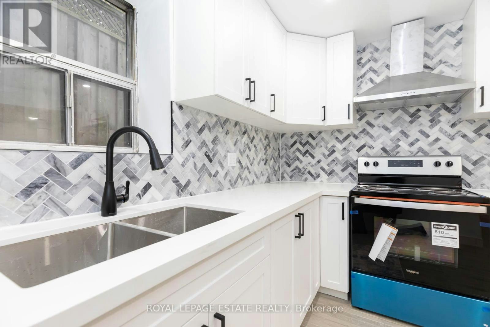 1A-38 Leuty Avenue, Toronto, ON, M4E 2R3 - 8