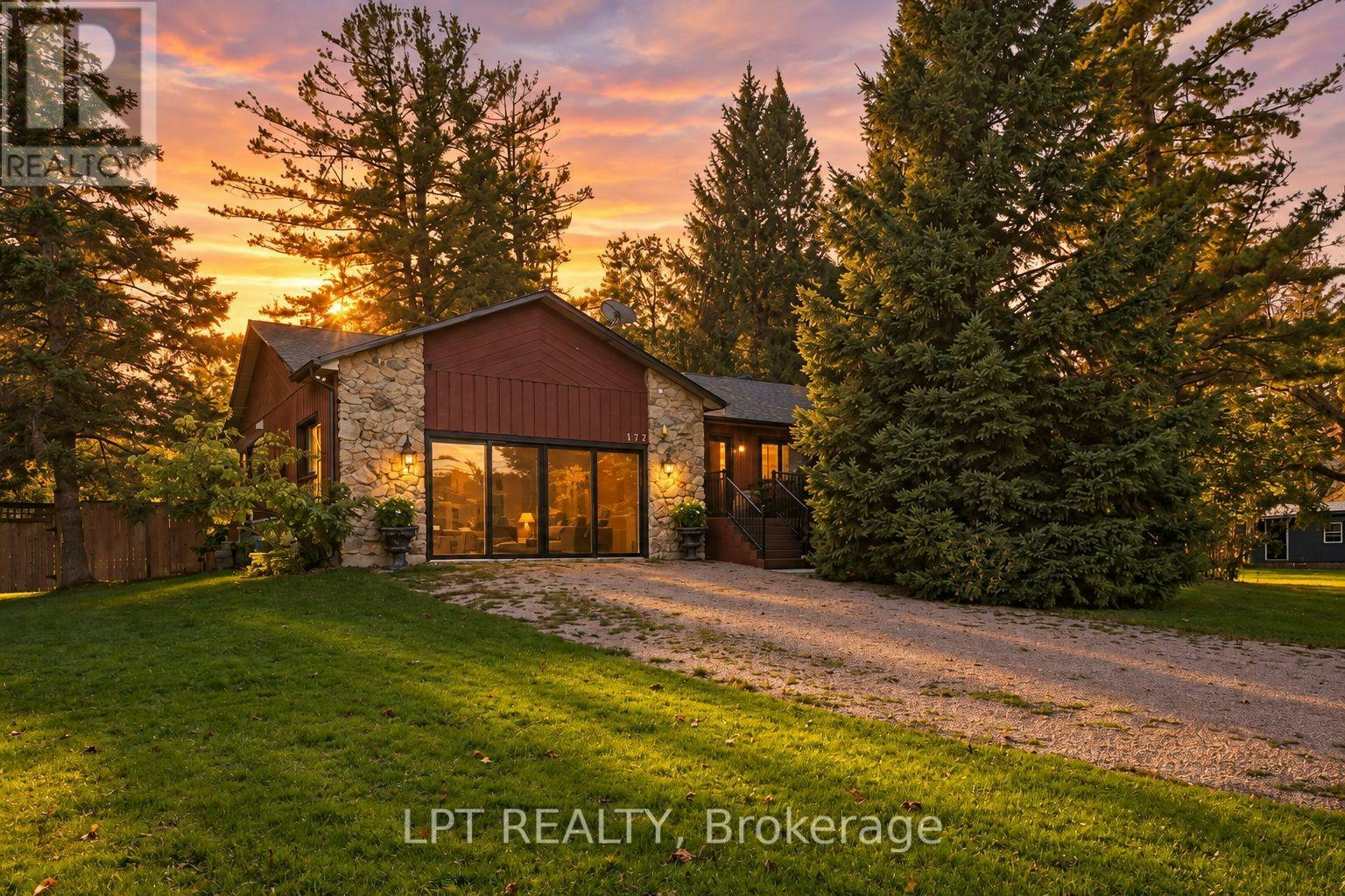 177 Hedge Road, Georgina, ON, L0E 1R0