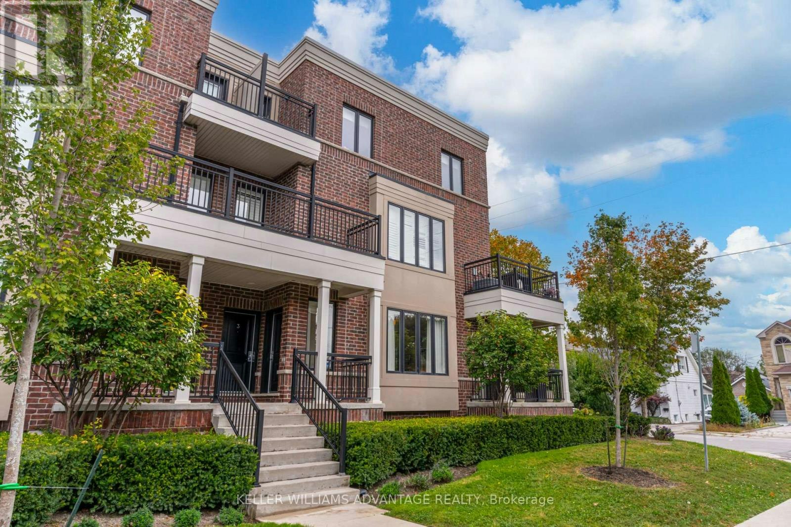 4-10 Carnation Avenue, Toronto, ON, M8V 0B8 - 2