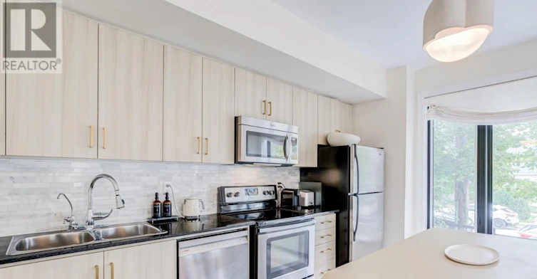 4-10 Carnation Avenue, Toronto, ON, M8V 0B8 - 8