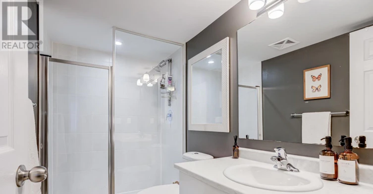 4-10 Carnation Avenue, Toronto, ON, M8V 0B8 - 24