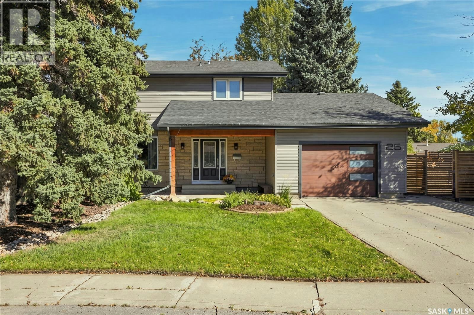 25 Balsam Place, Saskatoon, SK, S7N 2K4