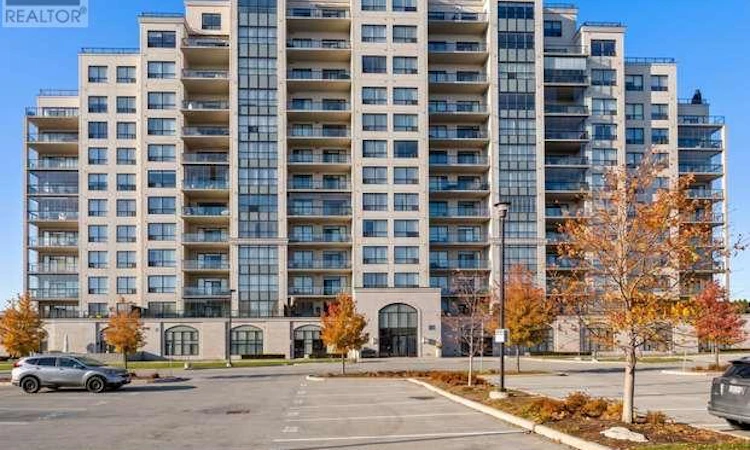 204-240 Villagewalk Boulevard