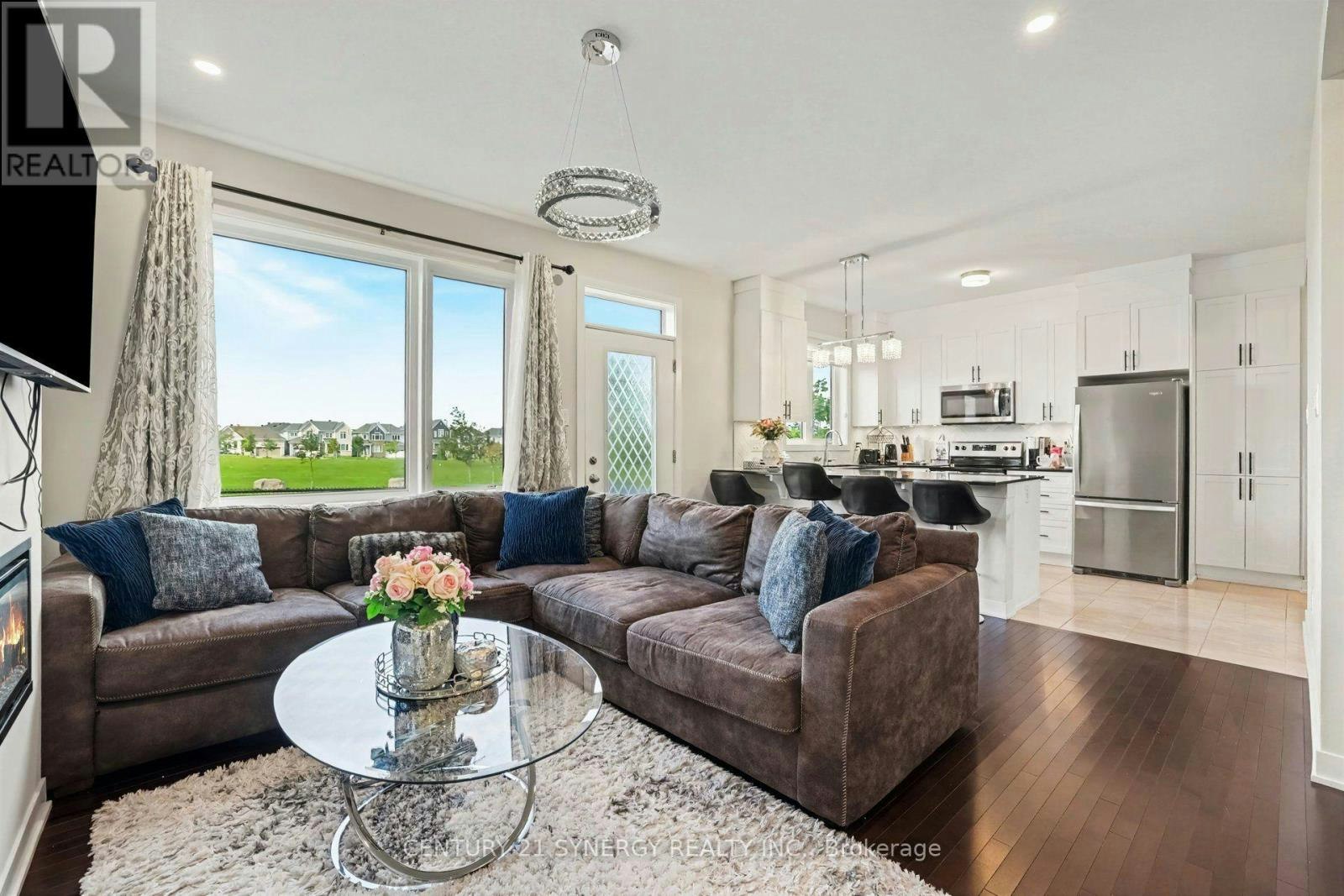 320 Canadensis Lane, Manotick, ON, K2J 6X8 - 3