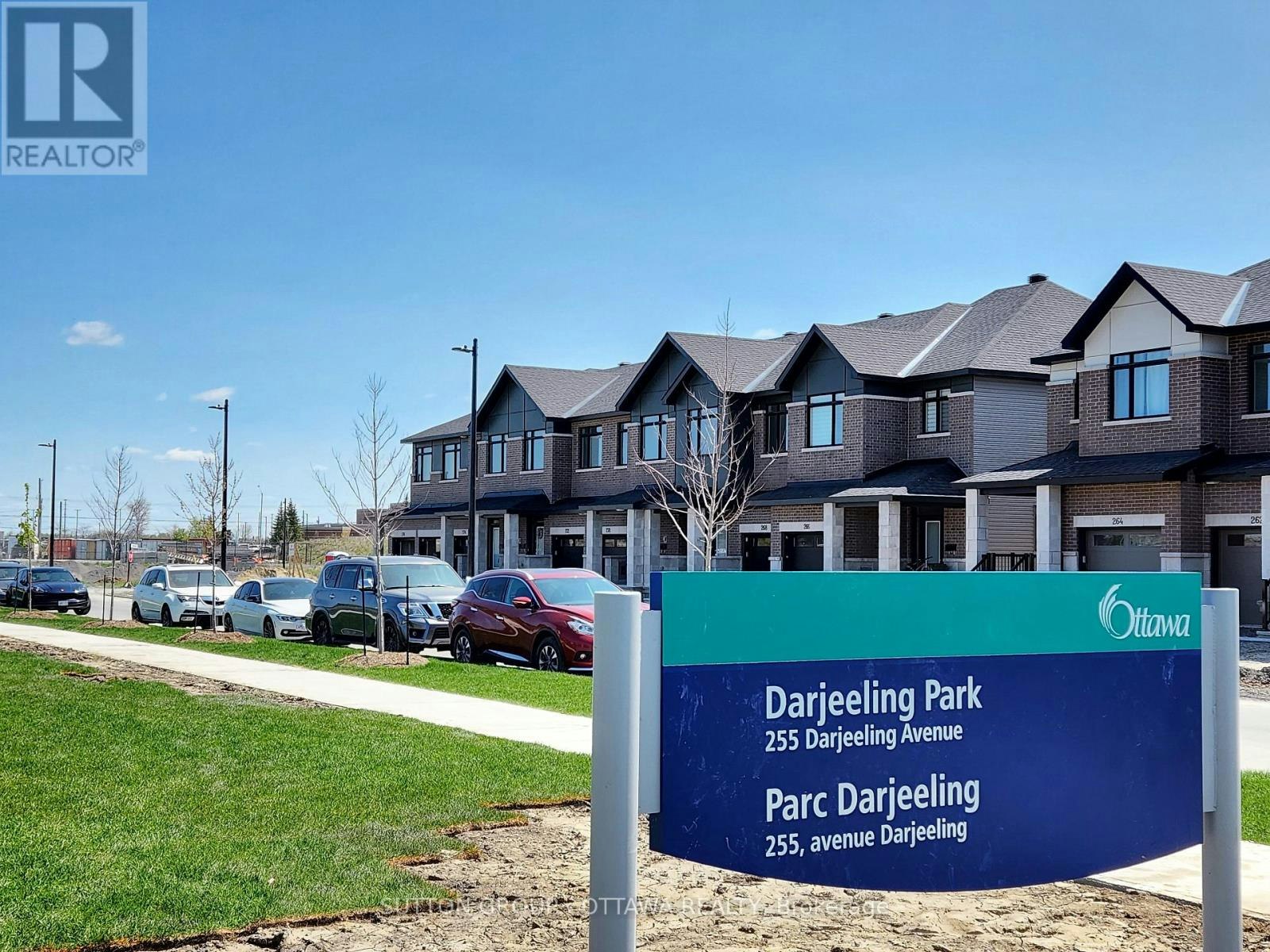 274 Darjeeling Avenue, Ottawa, ON, K2J 6Z1 4