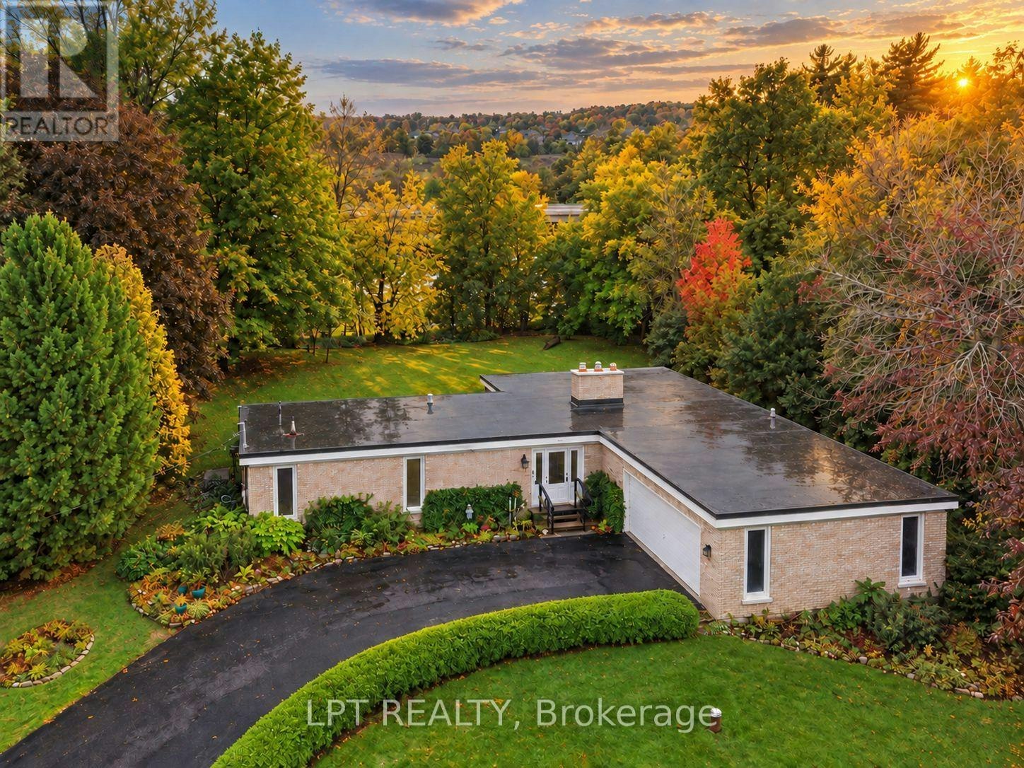 5408 River Drive WEST, Manotick, ON, K4M 1G5