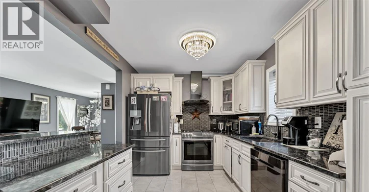 858 Lesperance, Tecumseh, ON, N8N 1W7 - 21
