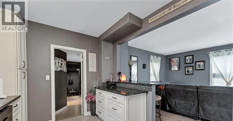 858 Lesperance, Tecumseh, ON, N8N 1W7 - 22
