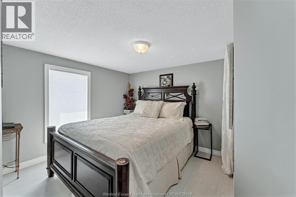 858 Lesperance, Tecumseh, ON, N8N 1W7 - 32