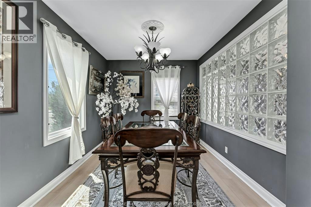 858 Lesperance, Tecumseh, ON, N8N 1W7 - 18