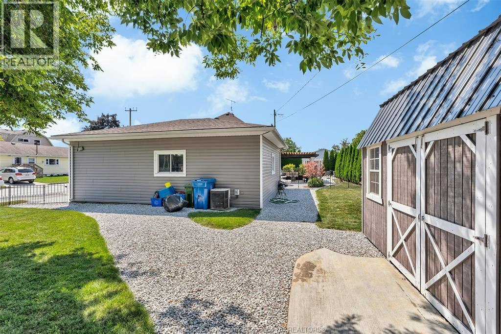 858 Lesperance, Tecumseh, ON, N8N 1W7 - 9