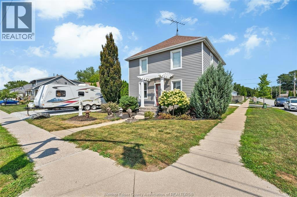 858 Lesperance, Tecumseh, ON, N8N 1W7 - 2