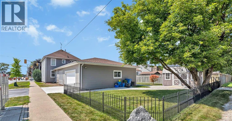 858 Lesperance, Tecumseh, ON, N8N 1W7 - 11