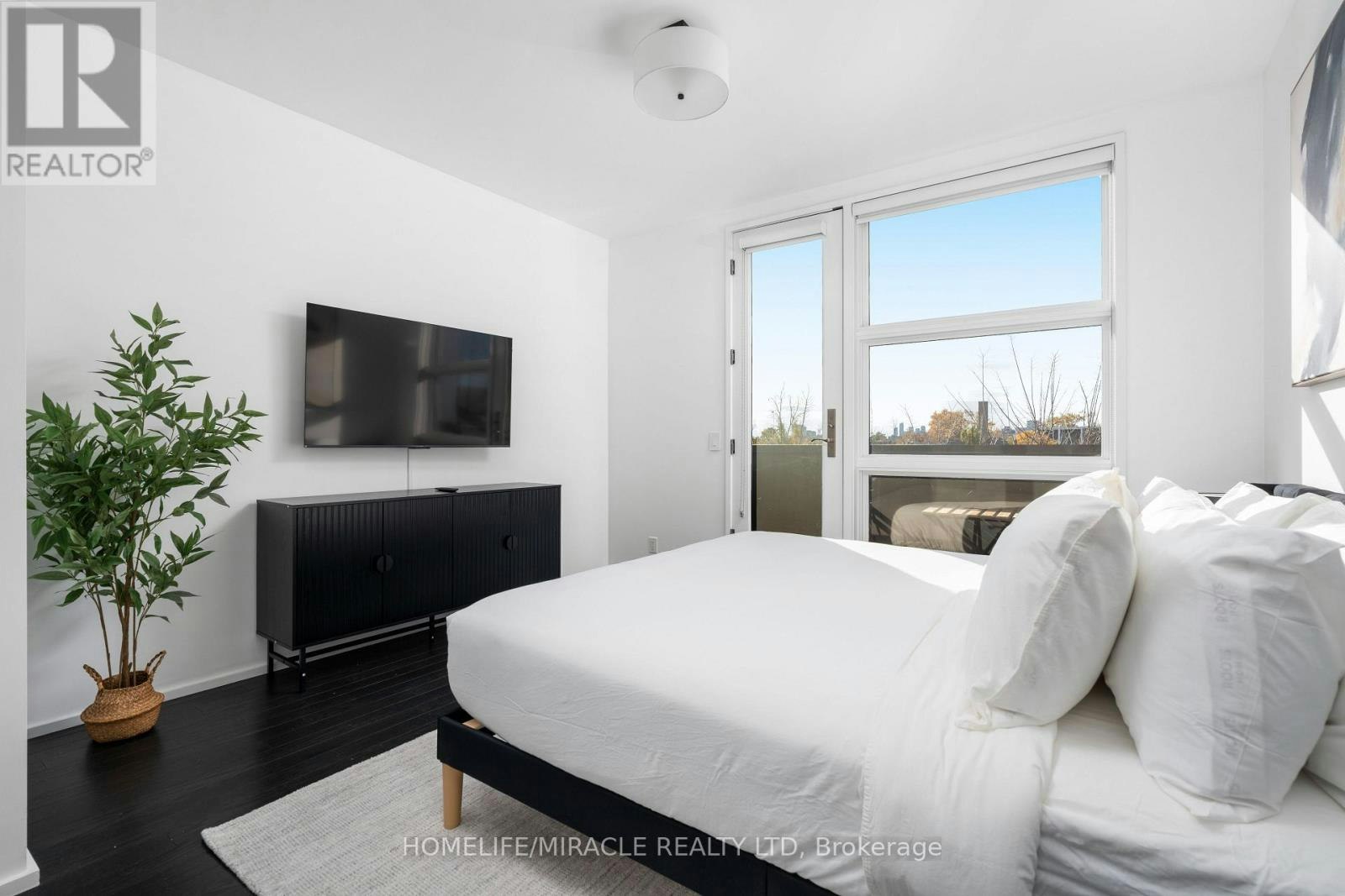 249 Claremont Street, Toronto, ON, M6J 2N1 - 37