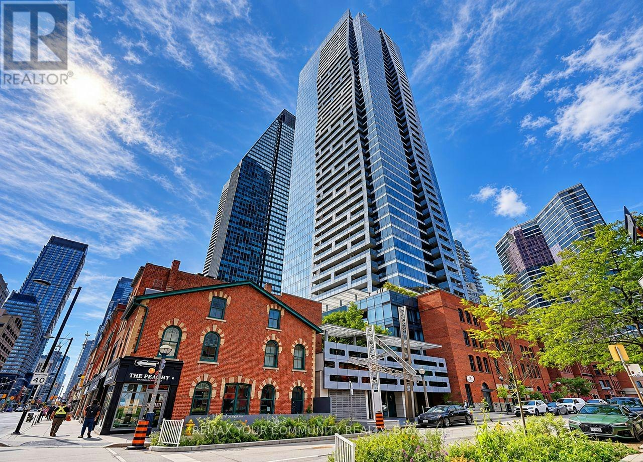 1708-5 St Joseph Street, Toronto, ON, M4Y 1J6