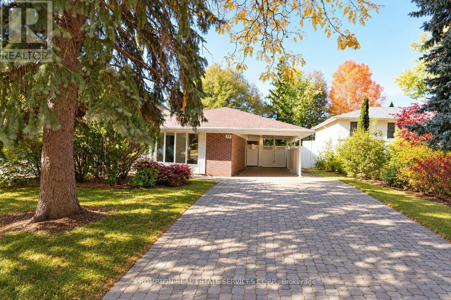 25 Lehar Crescent, Toronto, ON, M2H 1J4