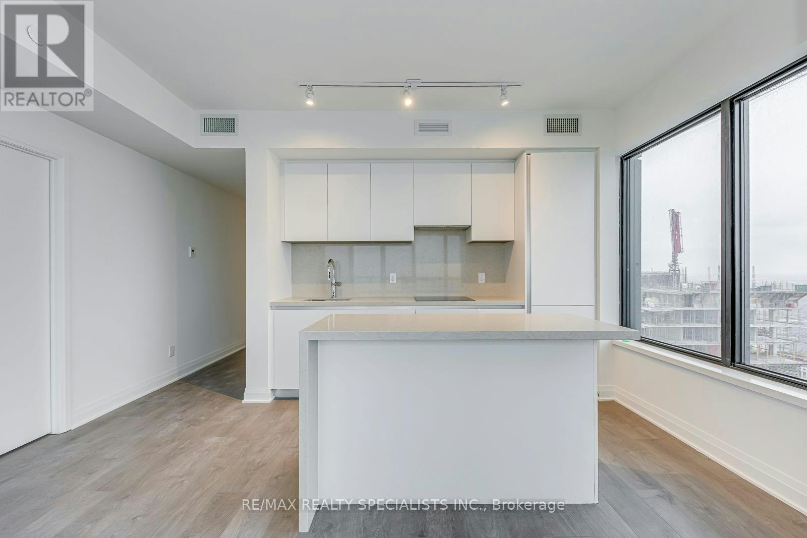 4102-4015 The Exchange, Mississauga, ON, L5B 0N9 - 9