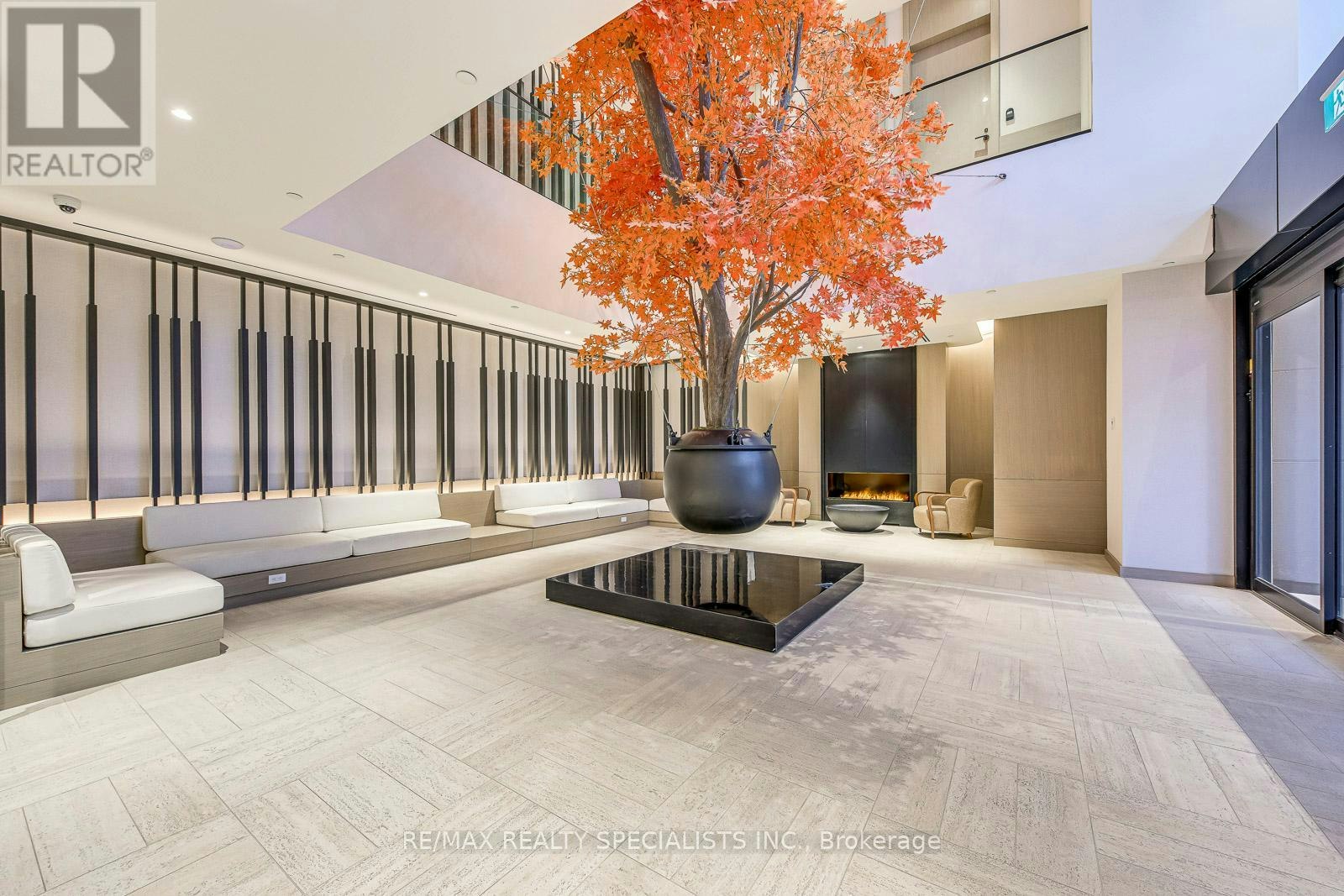 4102-4015 The Exchange, Mississauga, ON, L5B 0N9 - 3