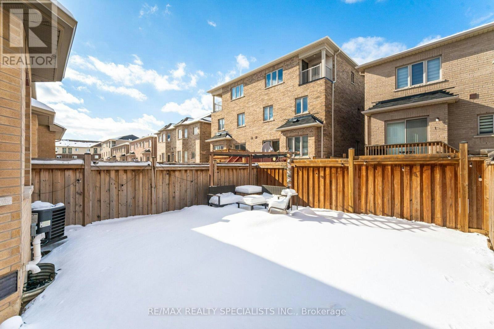 437 Silver Maple Road, Oakville, ON, L6H 0S2 - 36