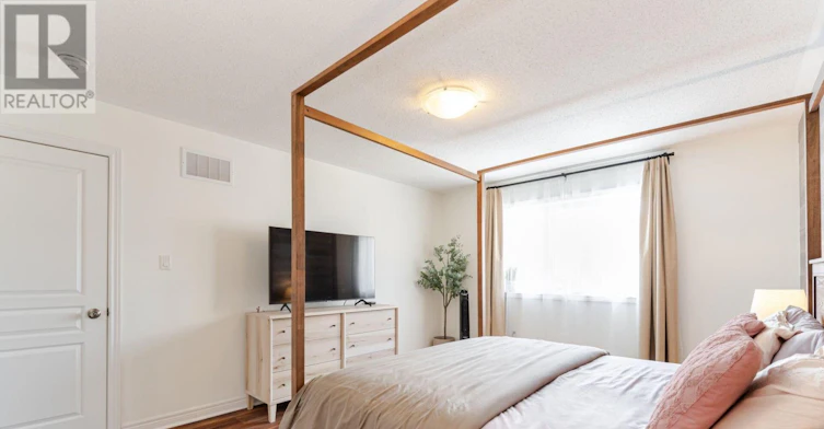 437 Silver Maple Road, Oakville, ON, L6H 0S2 - 22