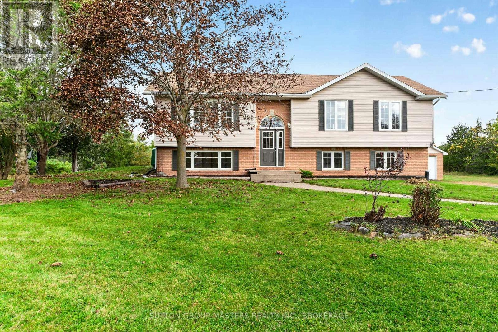 3026 Burbrook Road, Kingston, ON, K0H 1M0