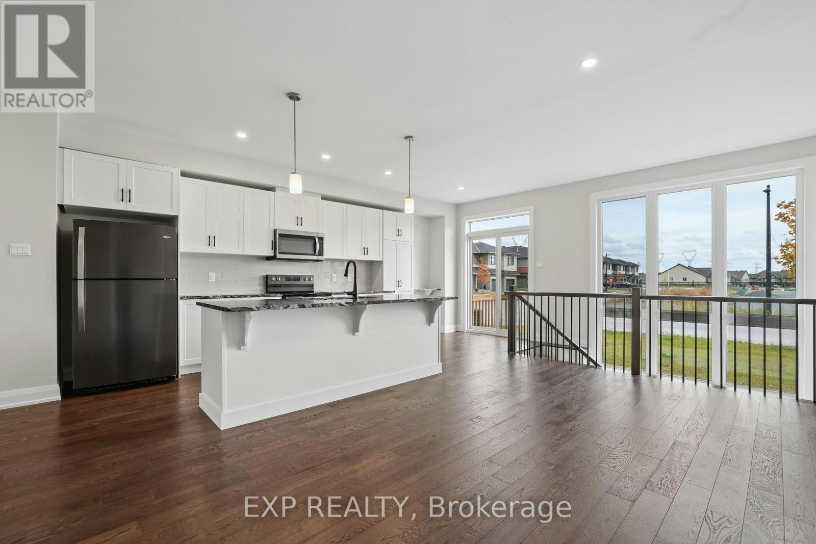 734 Ploughman Place, Ottawa, ON, K2S 3C5 - 11