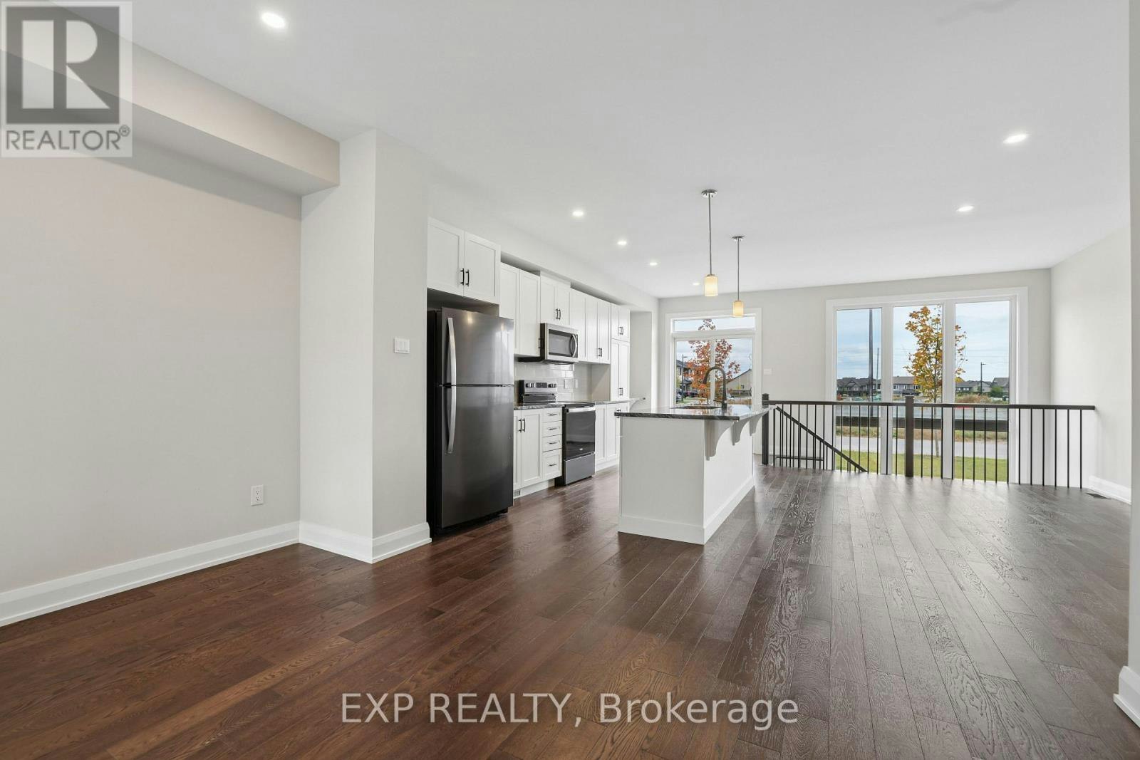 734 Ploughman Place, Ottawa, ON, K2S 3C5 - 6