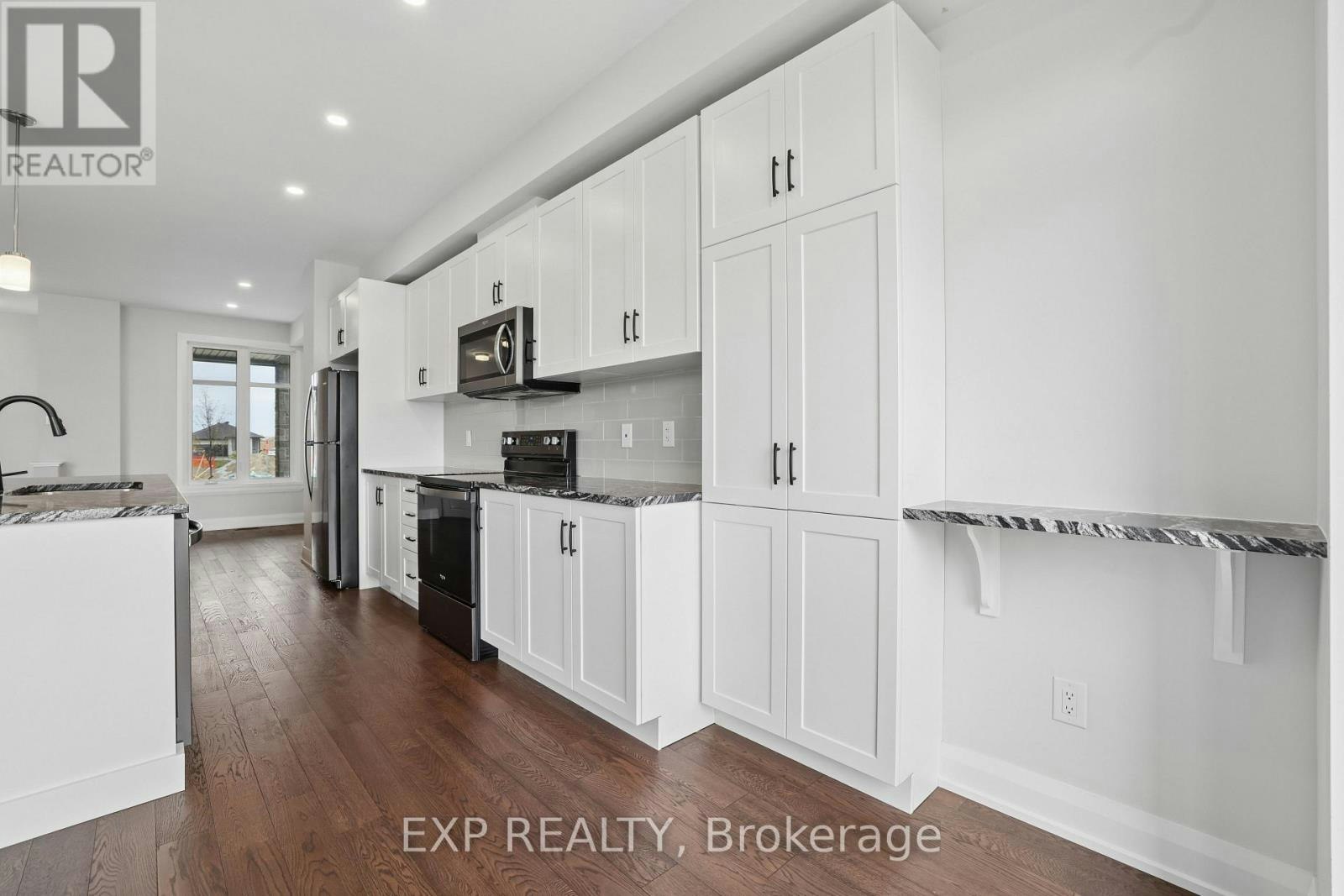 734 Ploughman Place, Ottawa, ON, K2S 3C5 - 14