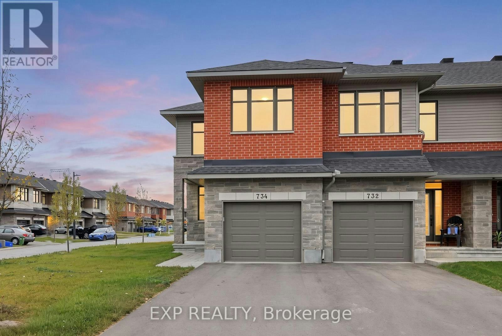 734 Ploughman Place, Ottawa, ON, K2S 3C5
