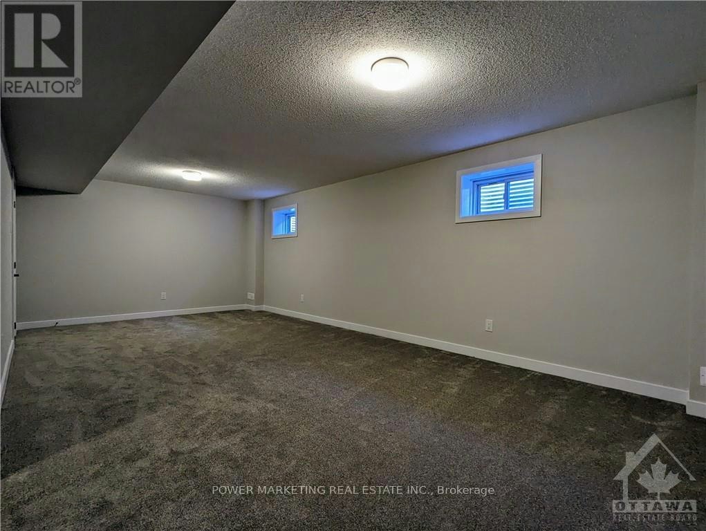 36 Chasing Grove, Ottawa, ON, K0A 2Z0 - 18