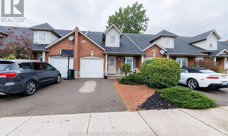 399 Autumn Crescent