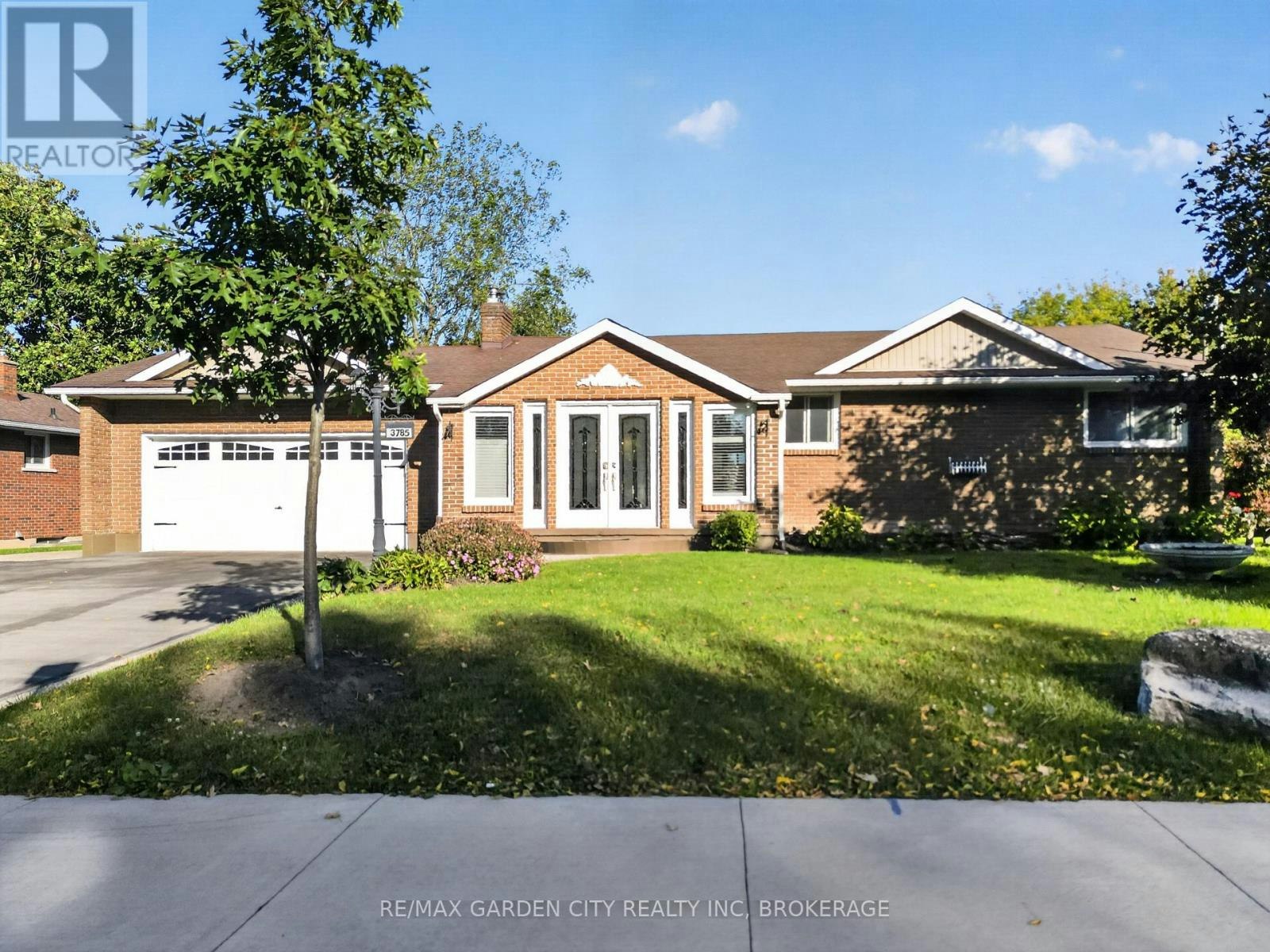 3785 Nineteenth Street, Lincoln, ON, L0R 1S0