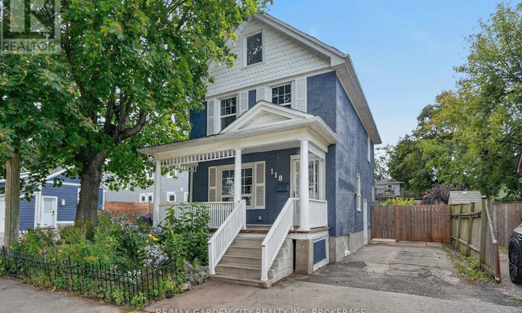 118 Lowell Avenue