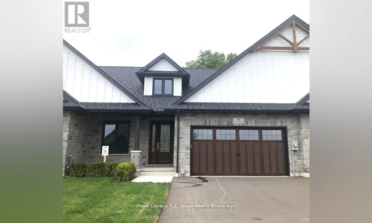 11 Greenhill Drive