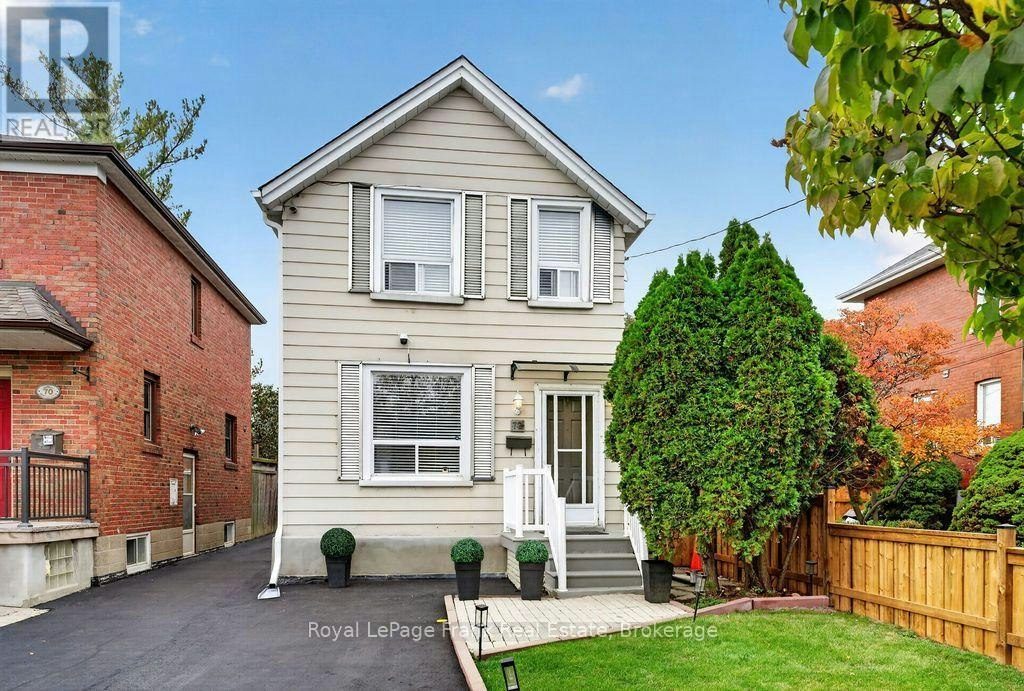 72 Twenty Second Street, Toronto, ON, M8V 3M4