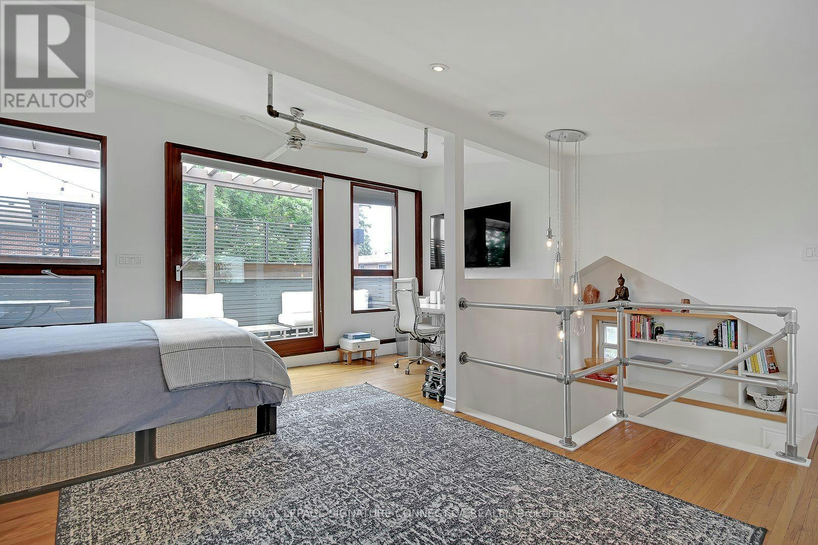 7 Ways Lane, Toronto, ON, M6J 2E8 - 22
