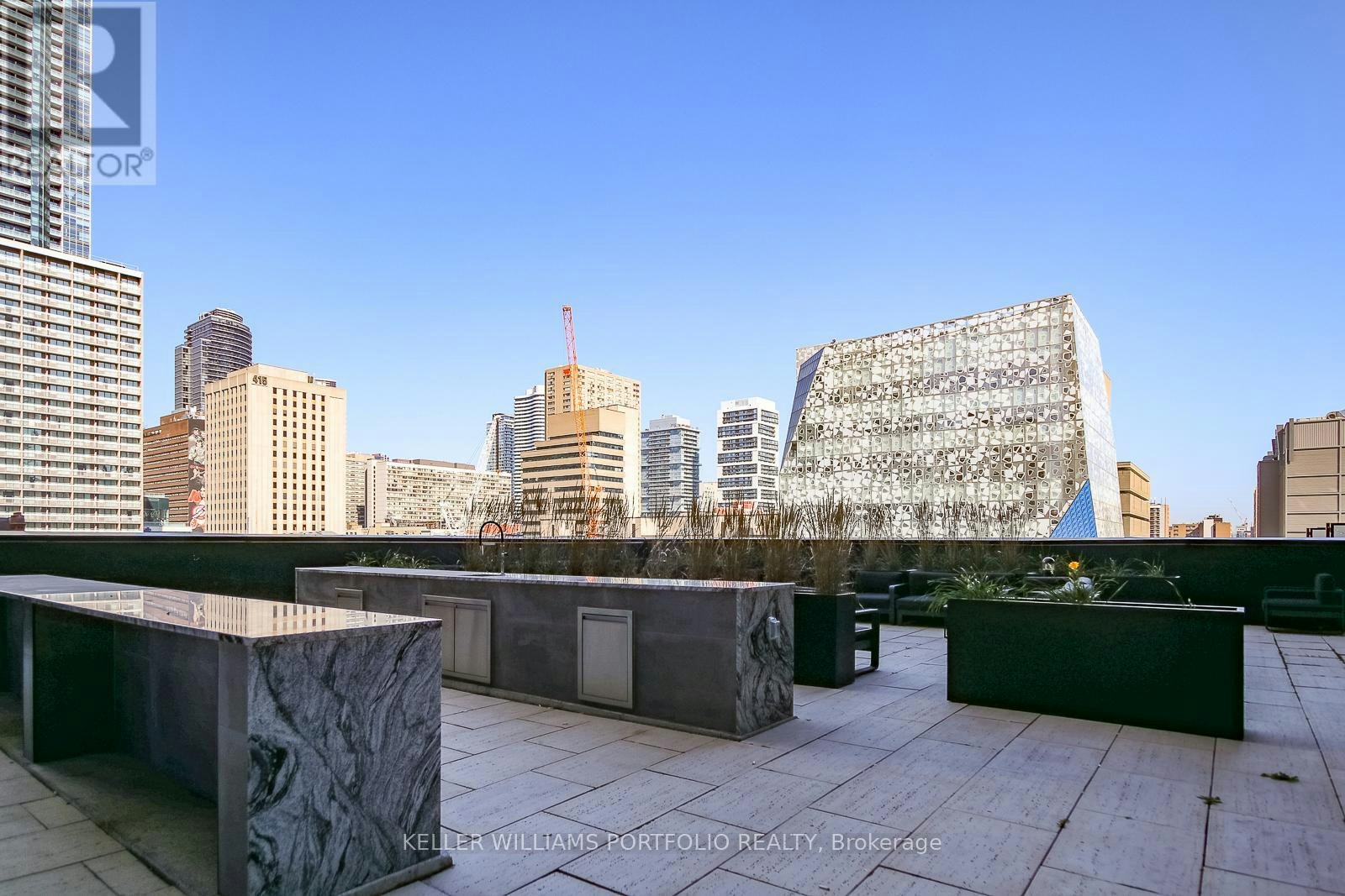 618-20 Edward Street, Toronto, ON, M5G 0C5 - 17