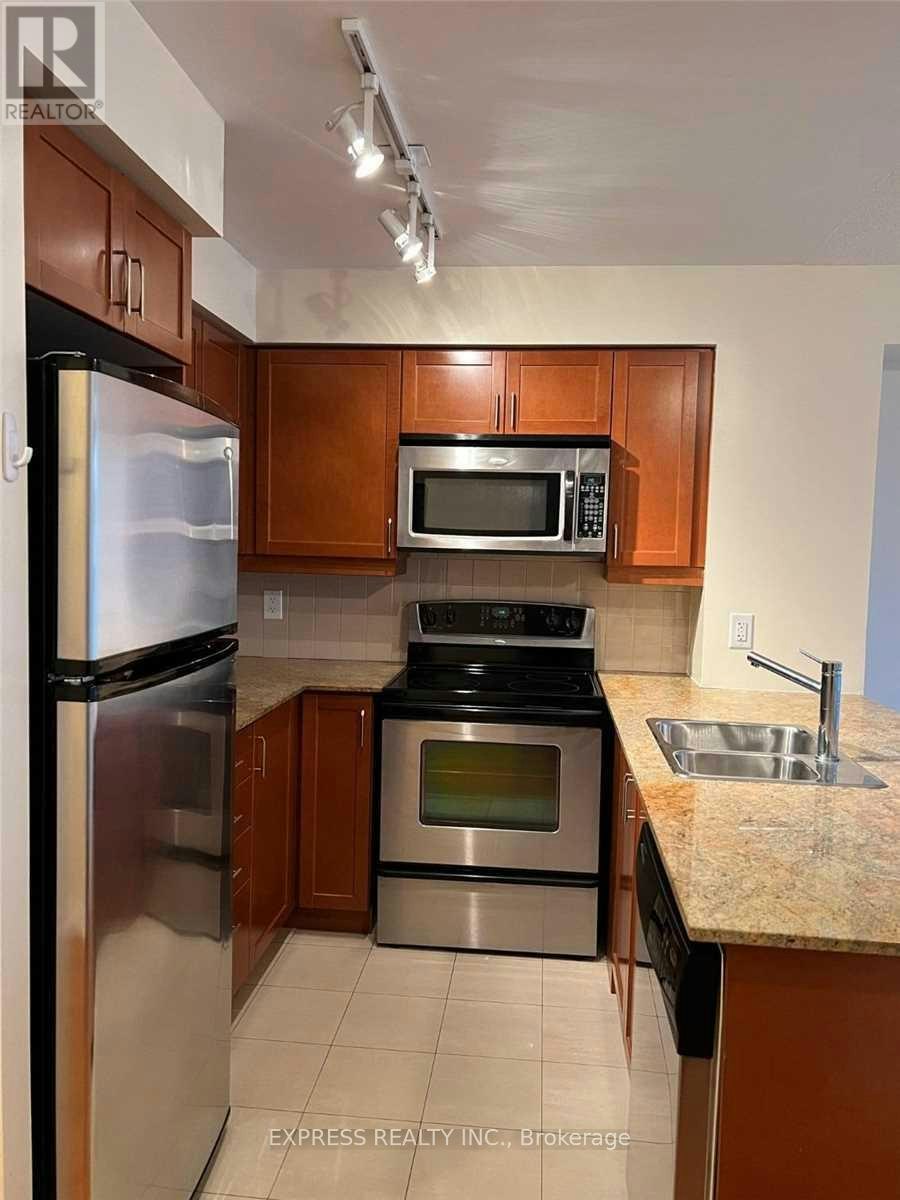 1302-736 Spadina Avenue, Toronto, ON, M5S 2J6 - 4