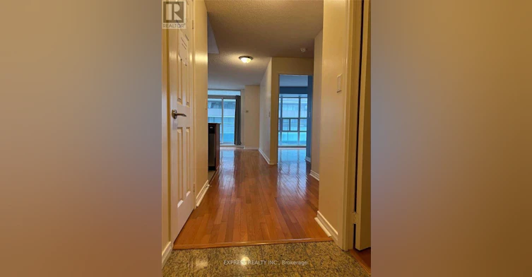 1302-736 Spadina Avenue, Toronto, ON, M5S 2J6 - 2