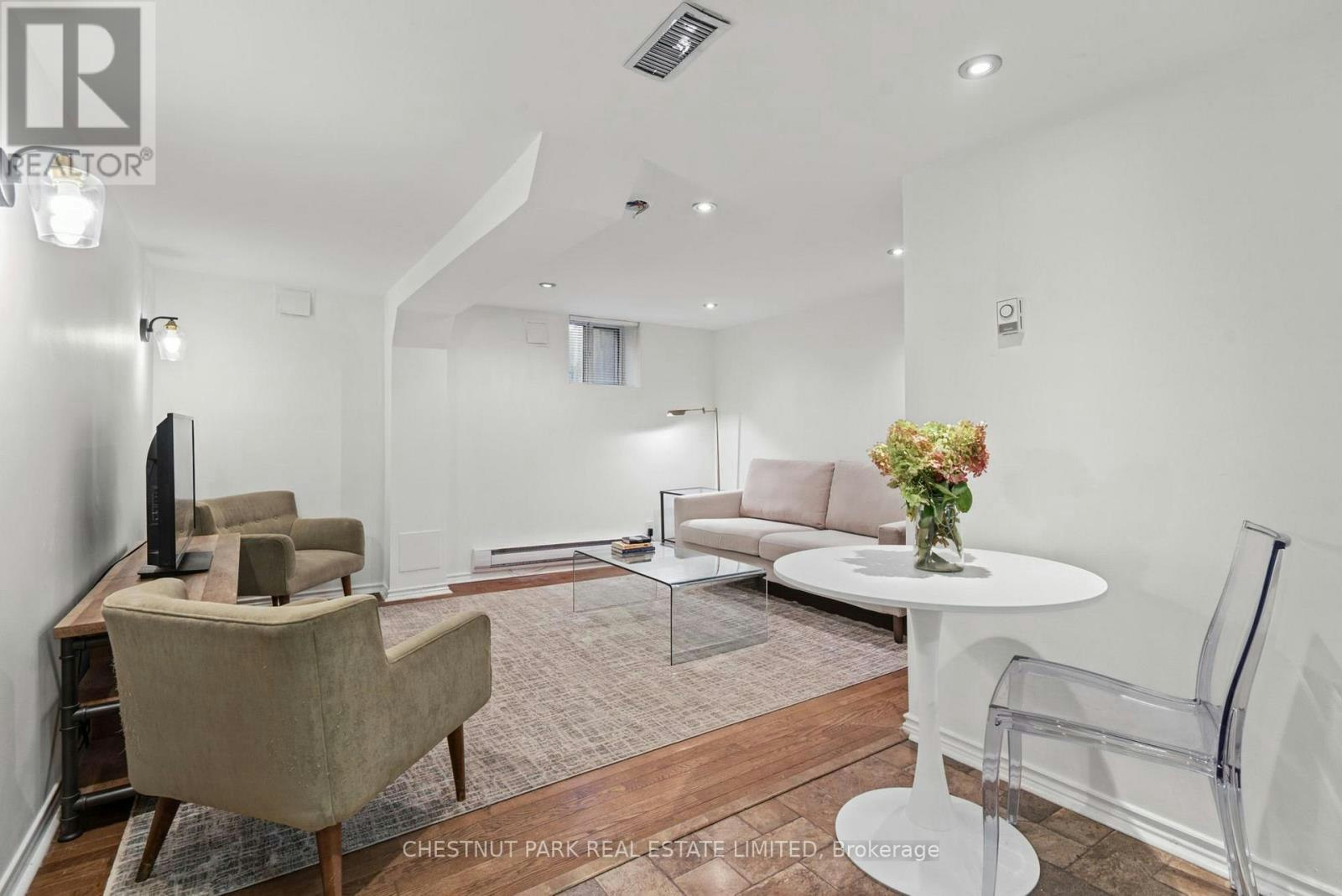 LOWER-44 Glen Echo Road, Toronto, ON, M4N 3E3 - 2