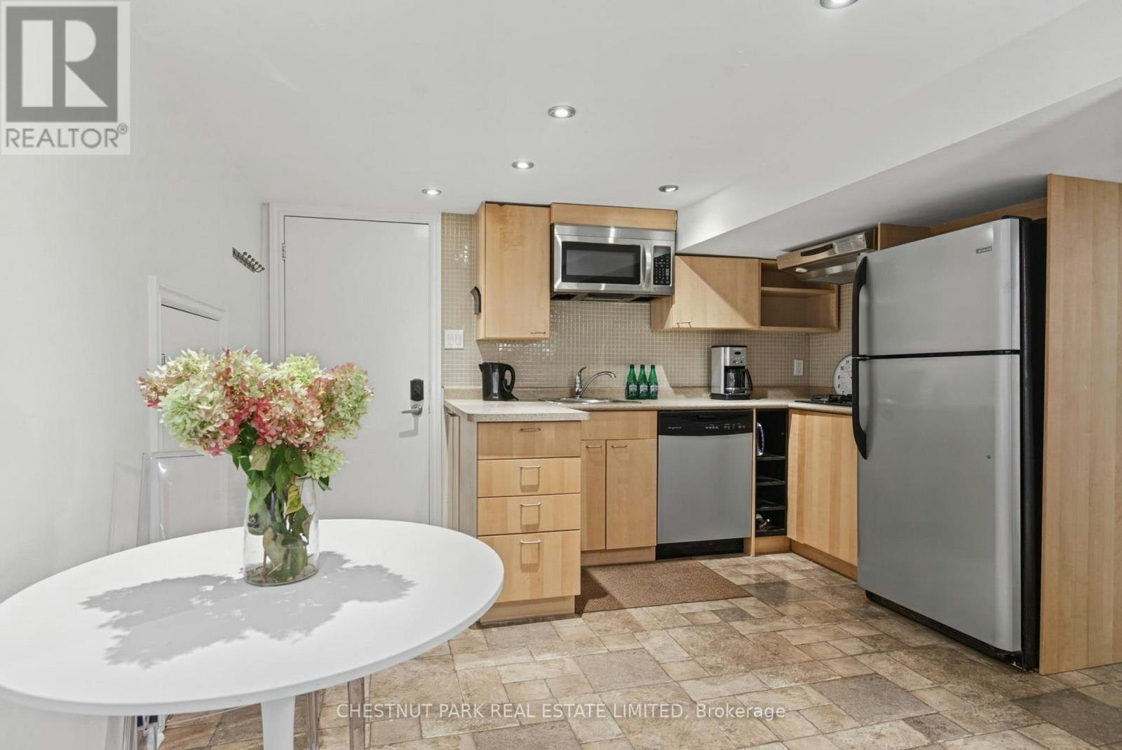LOWER-44 Glen Echo Road, Toronto, ON, M4N 3E3 - 11