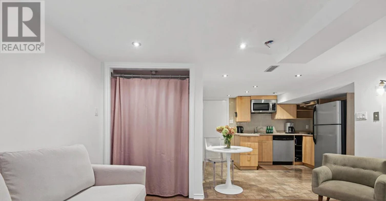 LOWER-44 Glen Echo Road, Toronto, ON, M4N 3E3 - 9