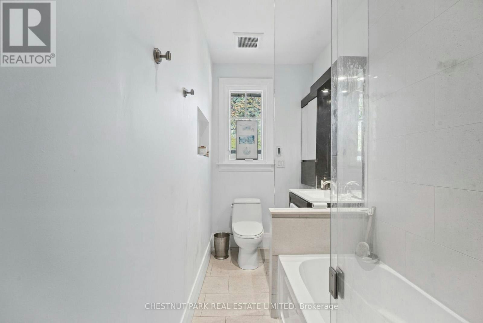 UPPER-44 Glen Echo Road, Toronto, ON, M4N 3E3 - 37