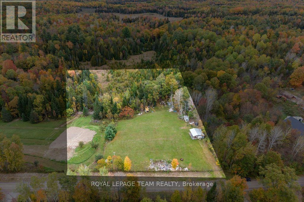 569 Mcmahon Road, Admaston, ON, K7V 3Z7